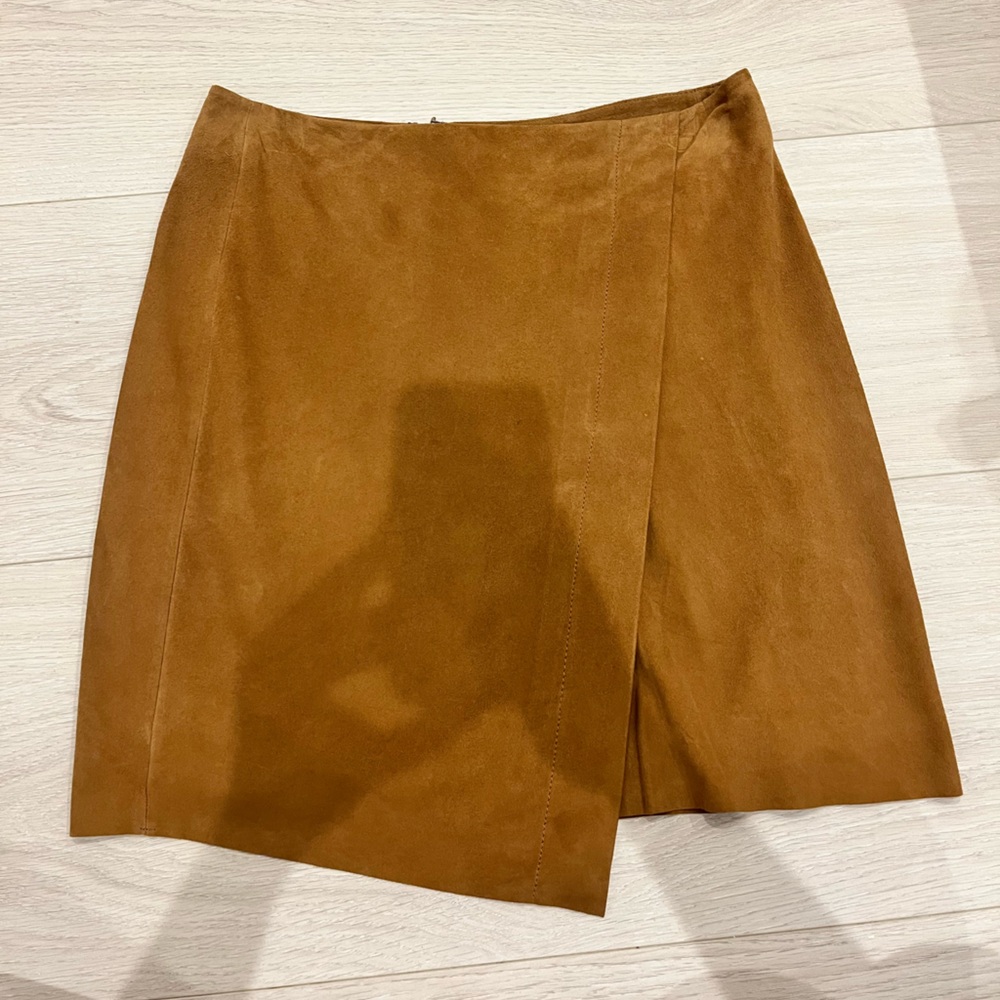Elegant Brown Suede Skirt